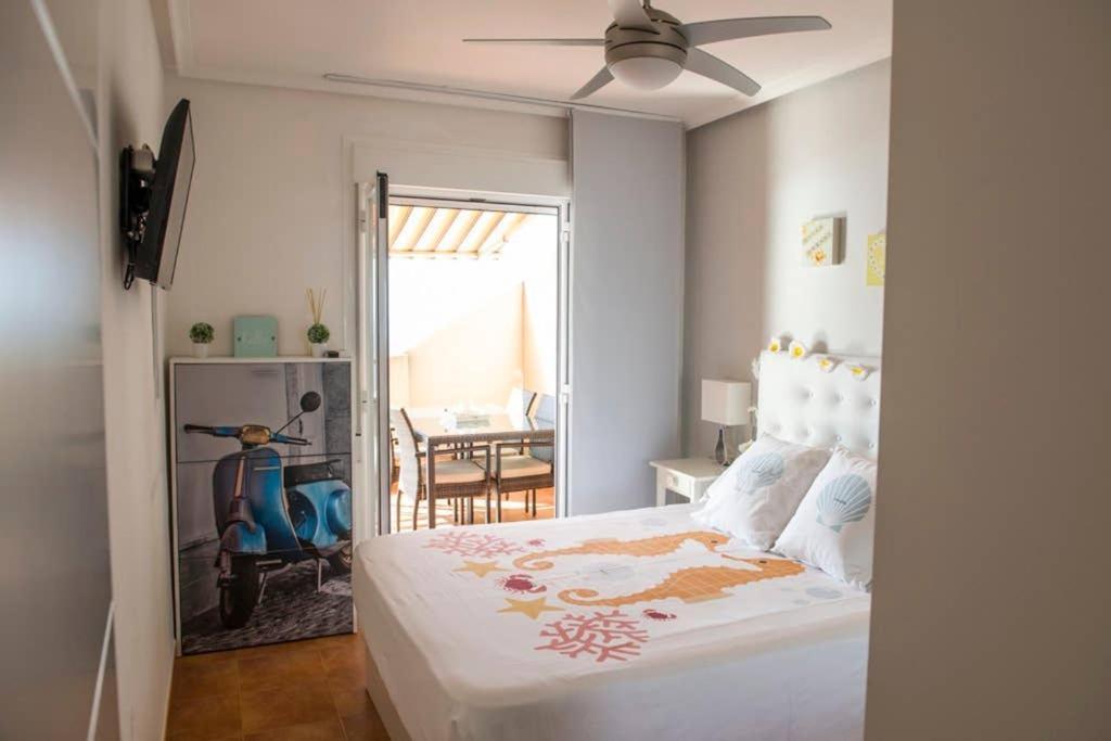 Precioso Apartamento Frente Al Mar Santa Pola Luaran gambar